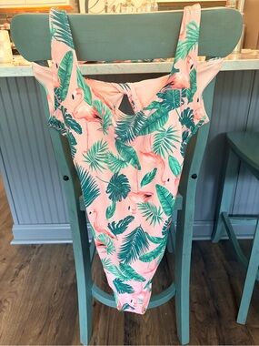Women’s Old Navy Pink Tropical Flamingo One-Piece Swimsuit